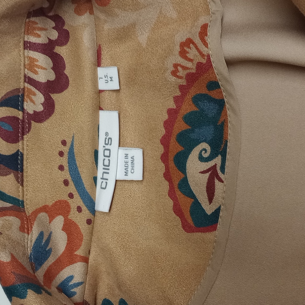 CHICO'S ARTISANAL TAN FAUX SUEDE WOMEN'S JACKET WITH MULTICOLOR PAISLEY DESIGNS - Picture 10 of 12